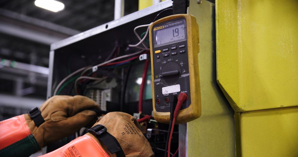 Diagnóstico de Curto-Circuito e Fuga de Energia